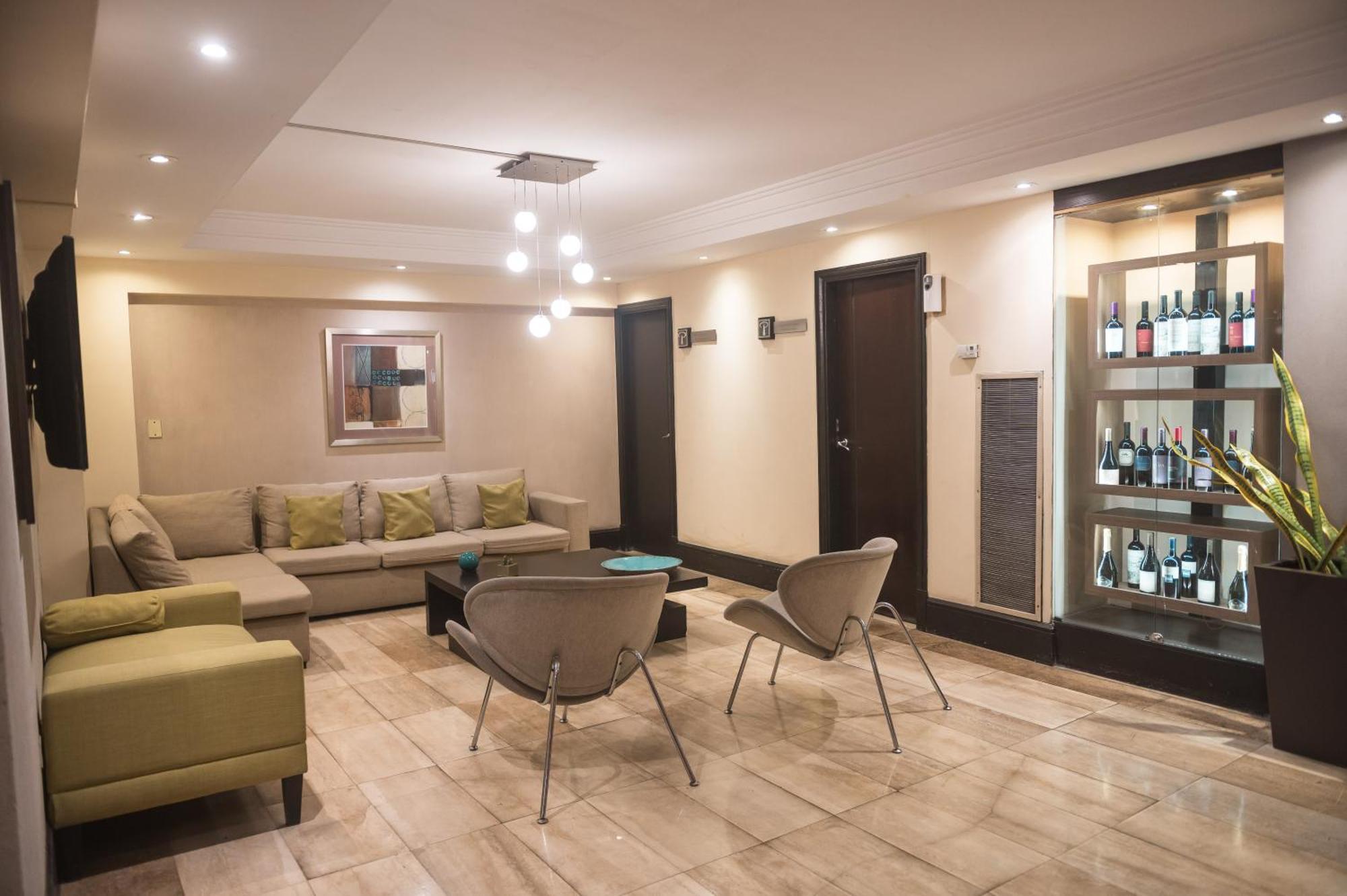 Premium Tower Suites Мендоса Екстер'єр фото